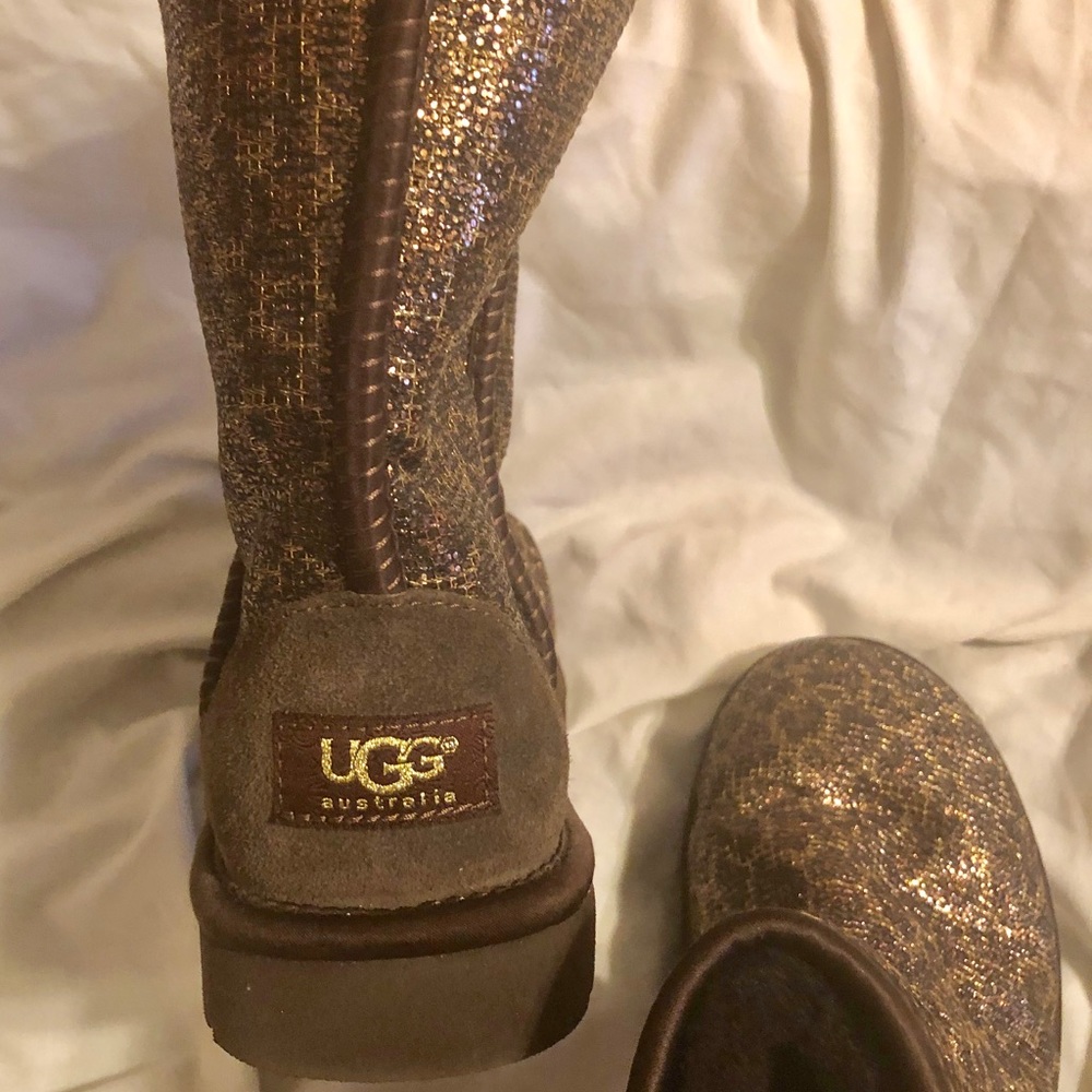 Ugg Australia Cheetah Boots! Size 9